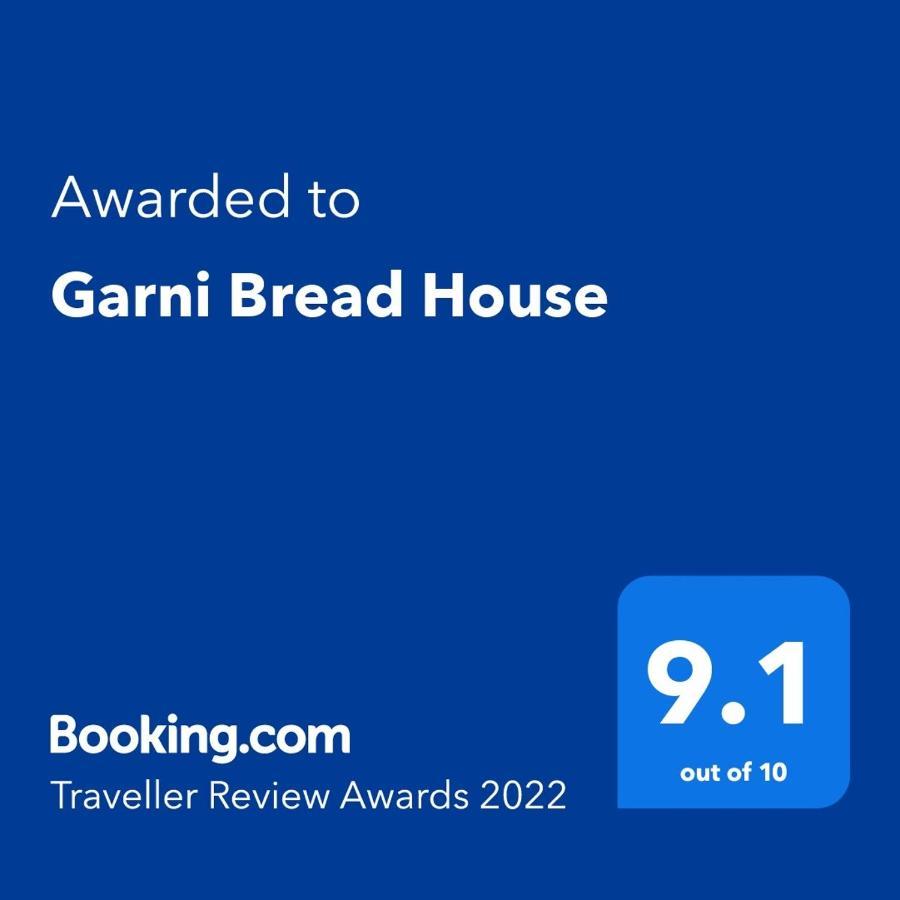 Commune Hotel Garni ภายนอก รูปภาพ