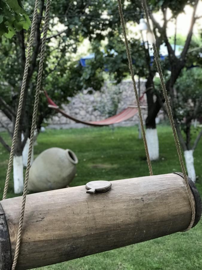 Commune Hotel Garni ภายนอก รูปภาพ