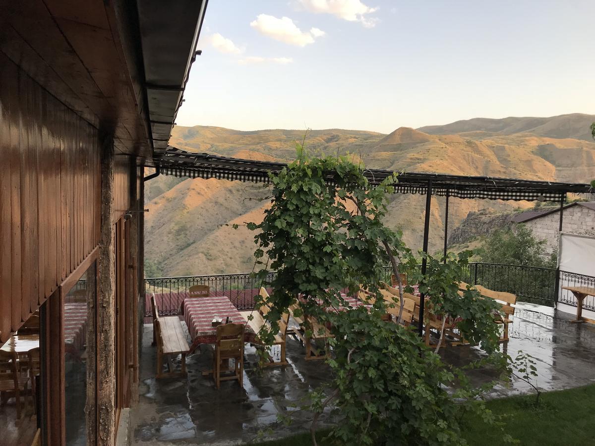 Commune Hotel Garni ภายนอก รูปภาพ
