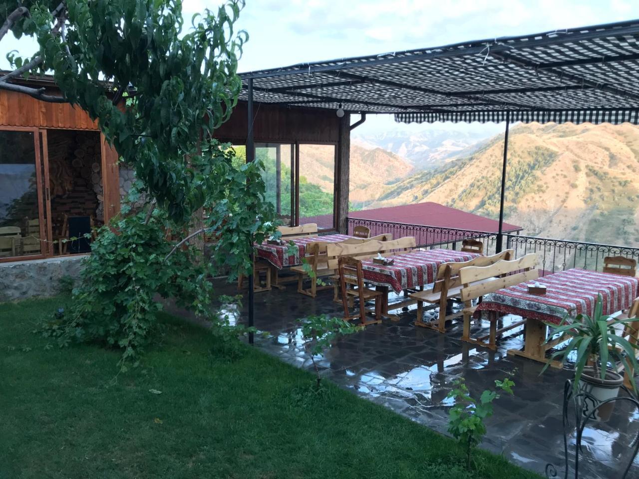 Commune Hotel Garni ภายนอก รูปภาพ